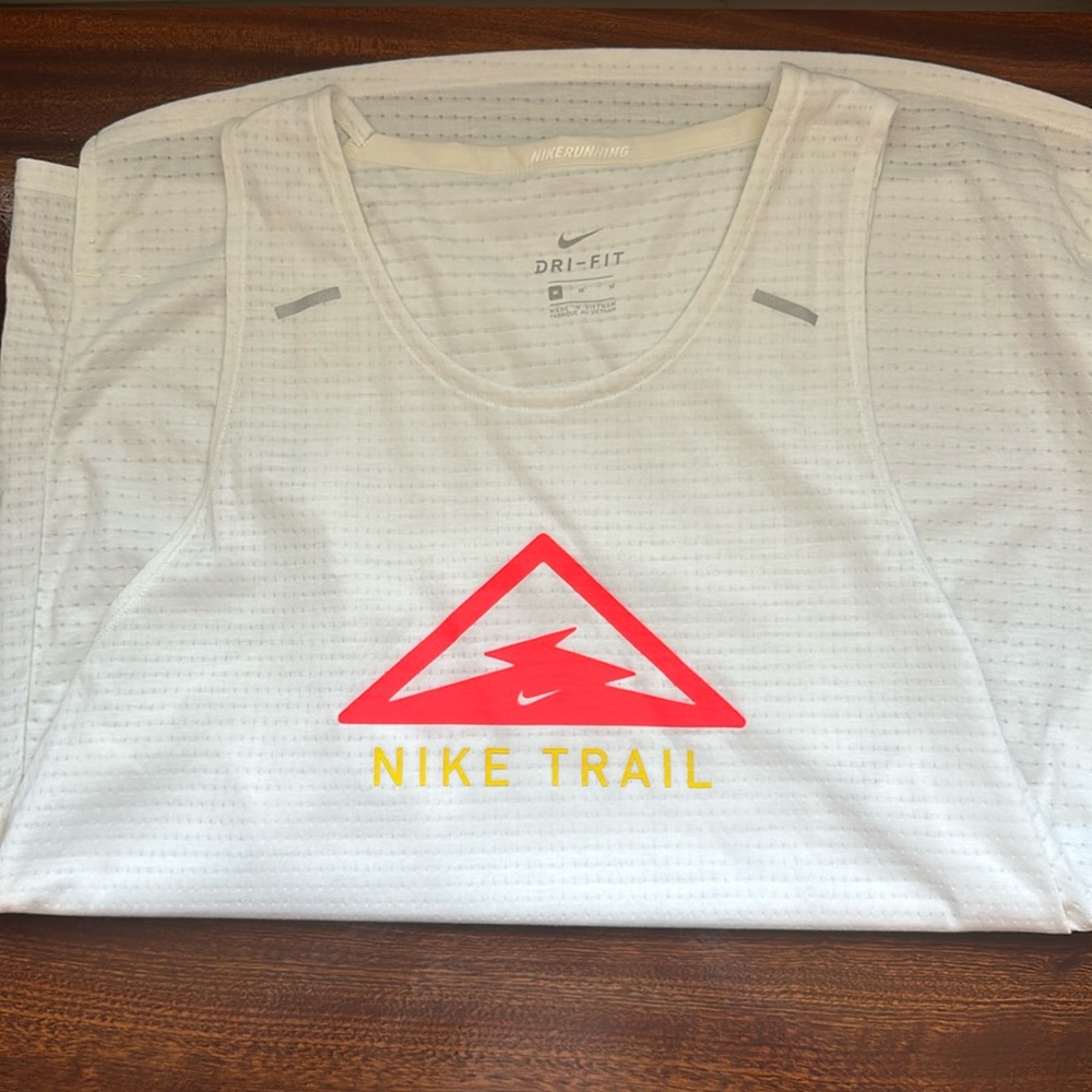 Nike trail tank top